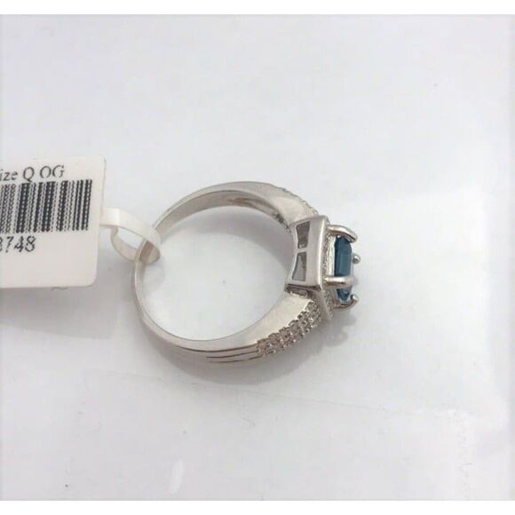 Beautiful Sterling Silver Created London Blue Topaz Ring - Size 8 - Picture 3 of 5